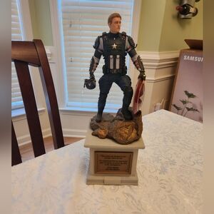 Marvel Captain America PVC Statue